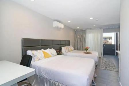 The Sands of La Jolla - 61