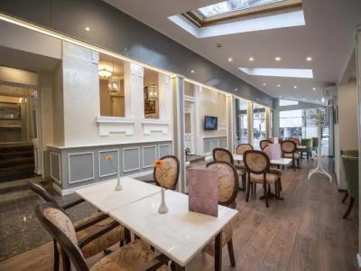 The Moon Boutique - 17