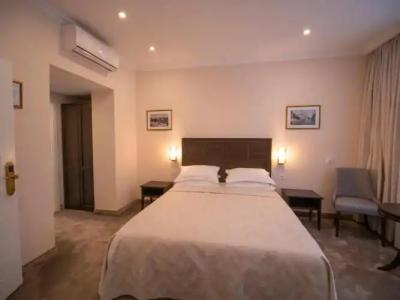 The Moon Boutique - 19