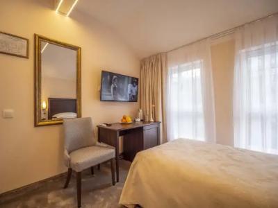 The Moon Boutique - 33