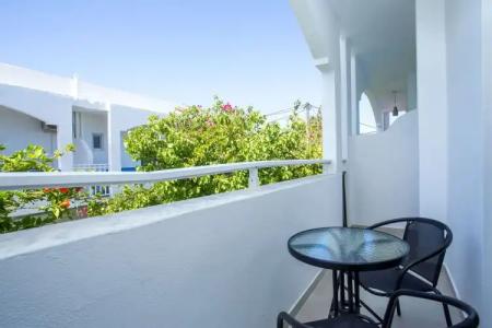 Atma Beach Rooms & Suites - 22