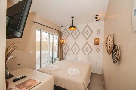 Atma Beach Rooms & Suites - 25