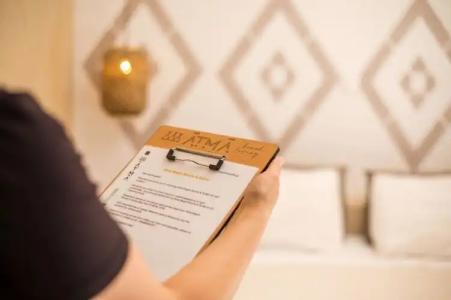 Atma Beach Rooms & Suites - 32