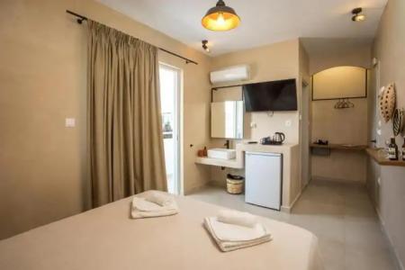Atma Beach Rooms & Suites - 29