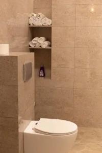 Apart M Guest House - 100