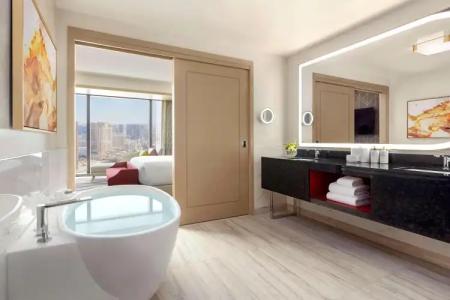 Conrad Las Vegas at Resorts World - 10
