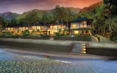 JA Enchanted Waterfront Seychelles - 9