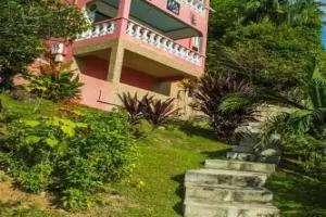 Les Elles Guesthouse Self Catering, Baie Lazare Mahe