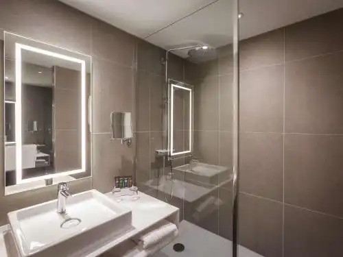 Novotel Cambridge North - 101