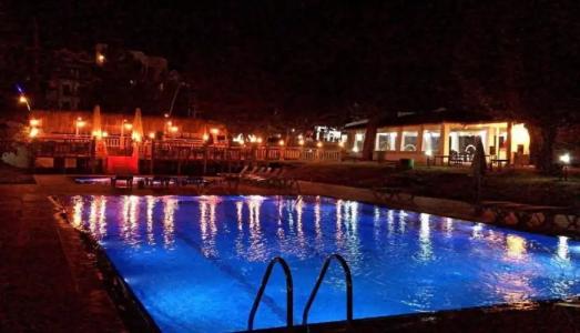 Dream Town & Restaurant - 11