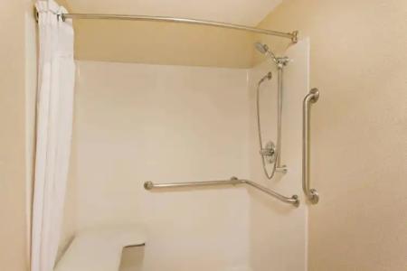 Fairfield Inn & Suites by Marriott Seattle Downtown/Seattle Center - 8