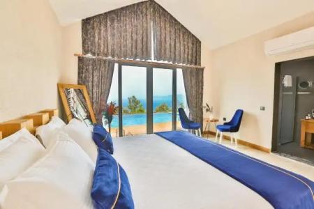 Vista Del Amor Faralya - 180