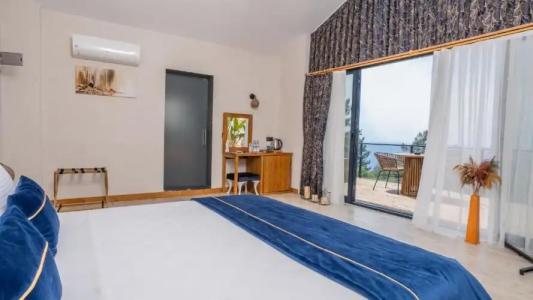 Vista Del Amor Faralya - 215