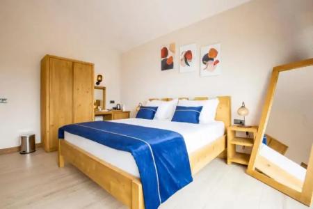 Vista Del Amor Faralya - 270