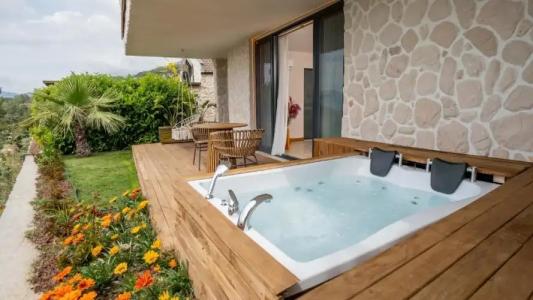 Vista Del Amor Faralya - 213