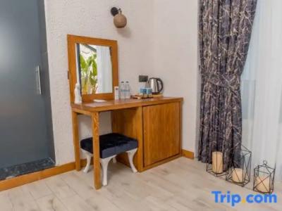 Vista Del Amor Faralya - 234