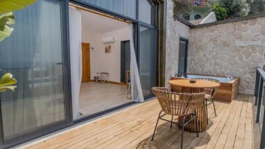 Vista Del Amor Faralya - 225