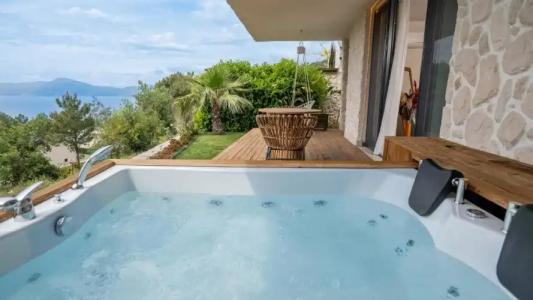 Vista Del Amor Faralya - 218