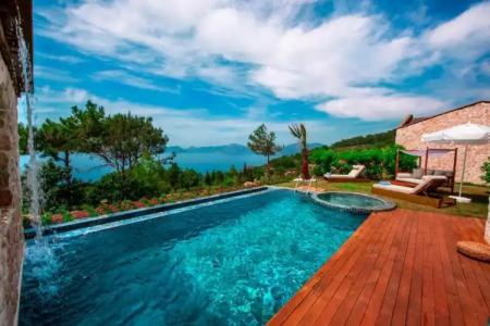 Vista Del Amor Faralya - 275