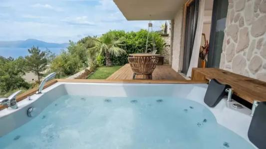 Vista Del Amor Faralya - 293