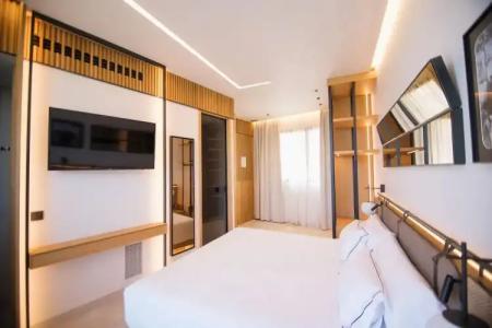 Myr Puerta Serranos - 6