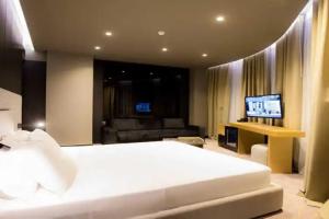 The Central View Boutique Hotel