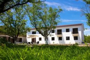 "Цитрус", Alakhadzi