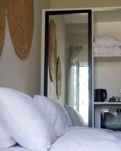 The Noverian Bios Santorini - 75