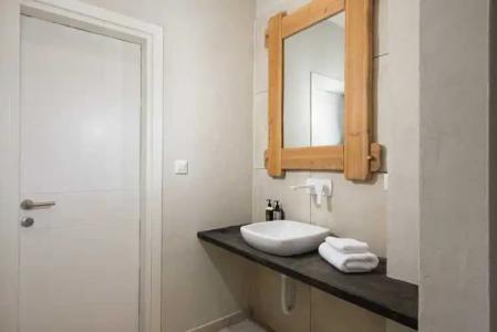 The Noverian Bios Santorini - 67