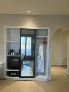 The Noverian Bios Santorini - 82