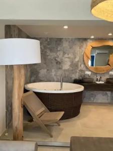 The Noverian Bios Santorini - 131