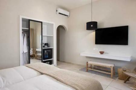 The Noverian Bios Santorini - 69