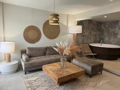 The Noverian Bios Santorini - 134