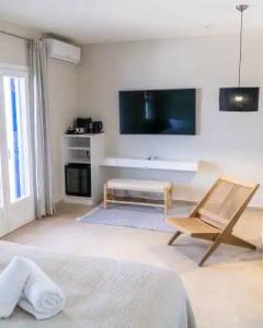 The Noverian Bios Santorini - 101