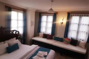 Ayvalık Rebetiko Hotel, Ayvalik