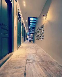 Acron of Plaka by YHA - 9