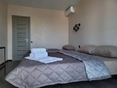 VIP - 37