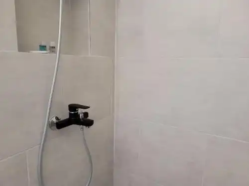 VIP - 40