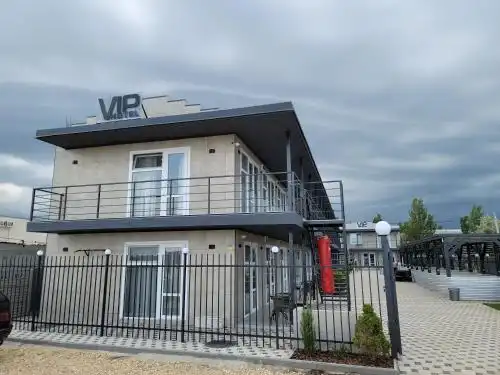VIP - 43