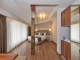 Penthouse Suite