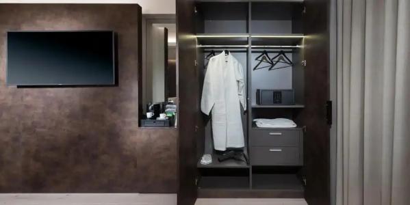 Ivis 4 Boutique - 30