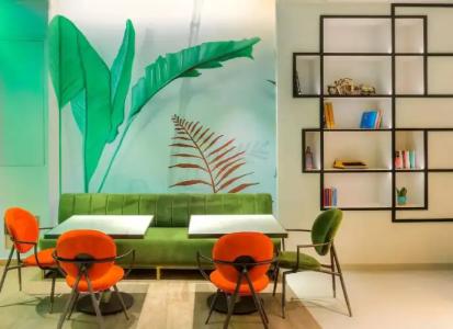 Ivis 4 Boutique - 10