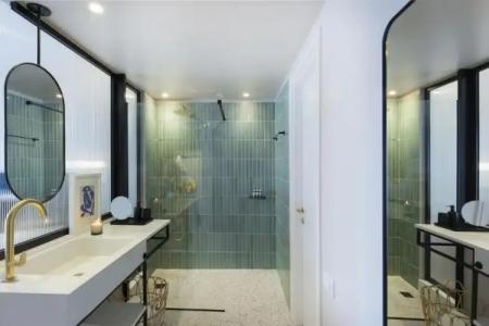 L'Avventura Athens - 6