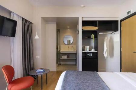 L'Avventura Athens - 44