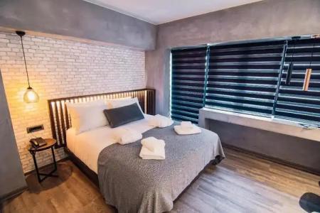 Project 3 Urban Chic - 80