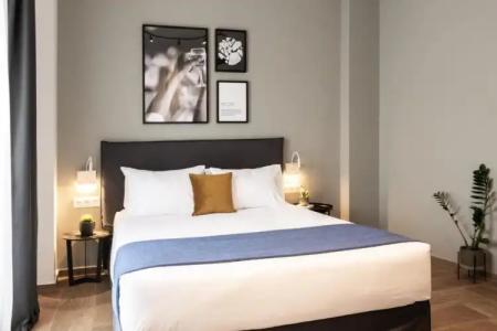 Play Theatrou, a member of Browns - 97