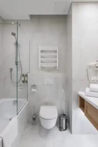 CALVARY & Restaurant Vilnius - 108