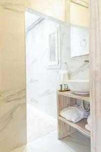 The Museum Project Oia - 157