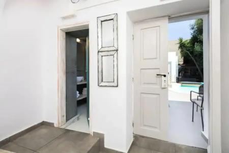 The Museum Project Oia - 34