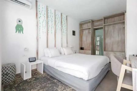 The Museum Project Oia - 178